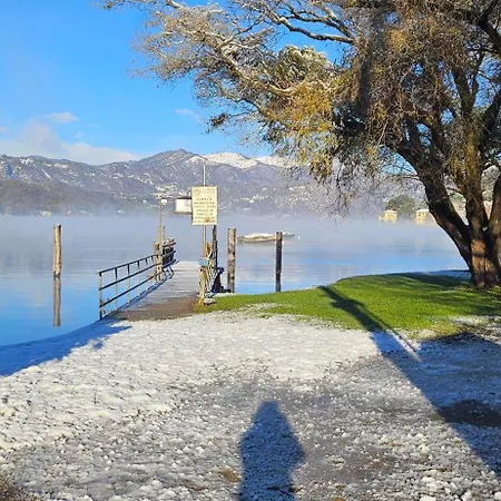 펜션 La Baia D'acquadolce Bolzano Novarese